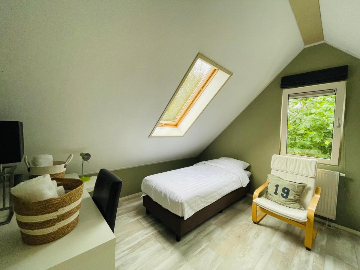 Villa Calma Rust Ruimte Luxe Inclusief Private Jacuzzi Zeewolde Exteriör bild